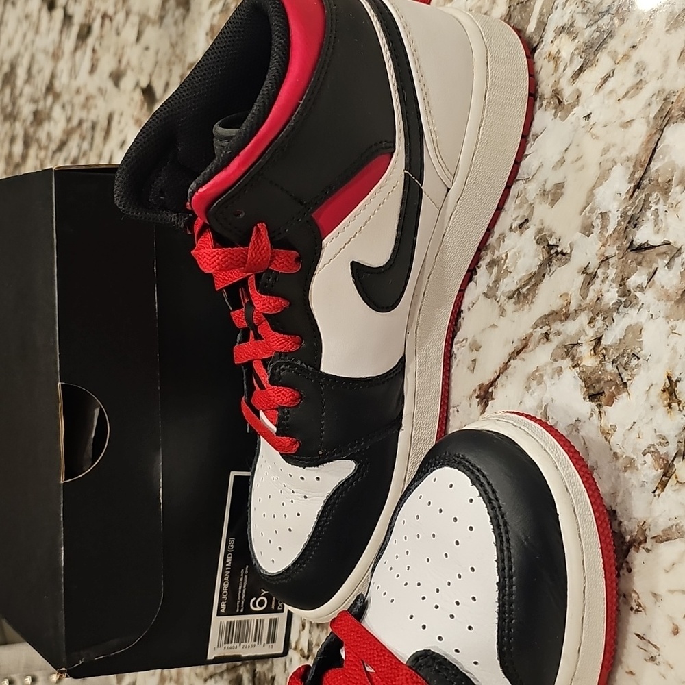 Size 6Y Air Jordan 1 Mid Grade School Sneakers Black Red White